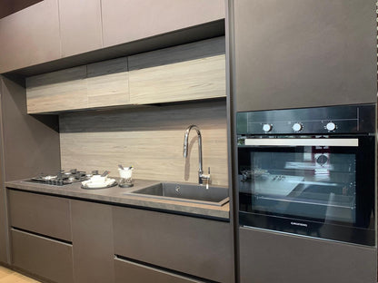 Cucina modello rebel UP DESIGN L355cm P60cm - AR-TRE