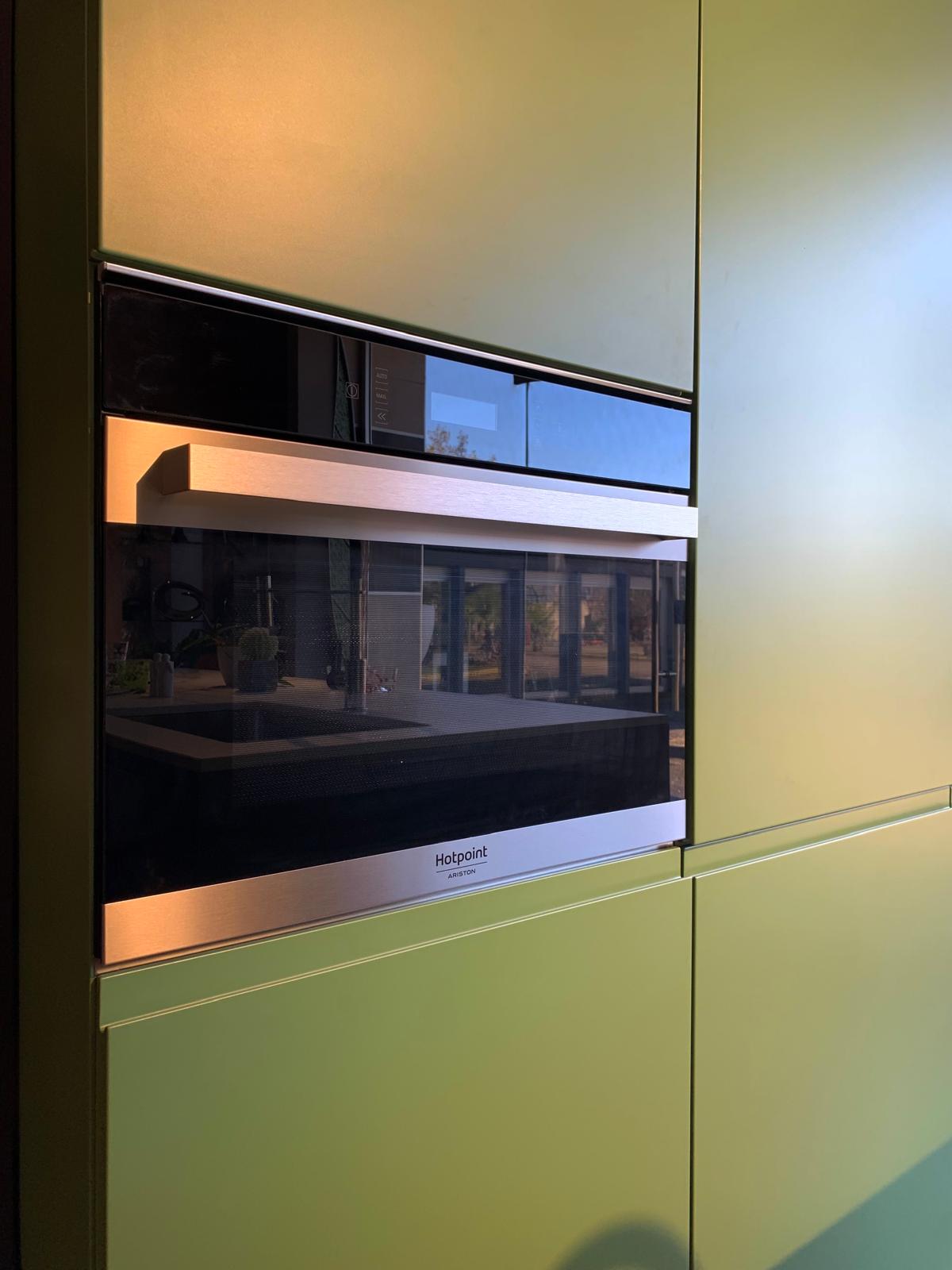Cucina con isola modello FLO EVO L244+255cm  - AR-TRE