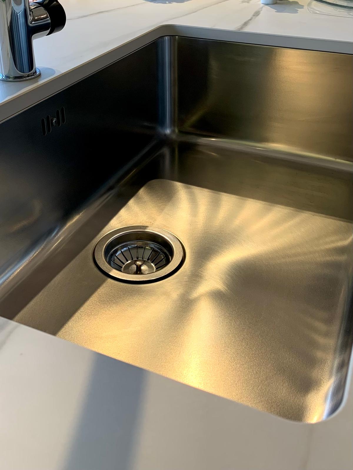 Cucina con isola modello FLO EVO L244+255cm  - AR-TRE