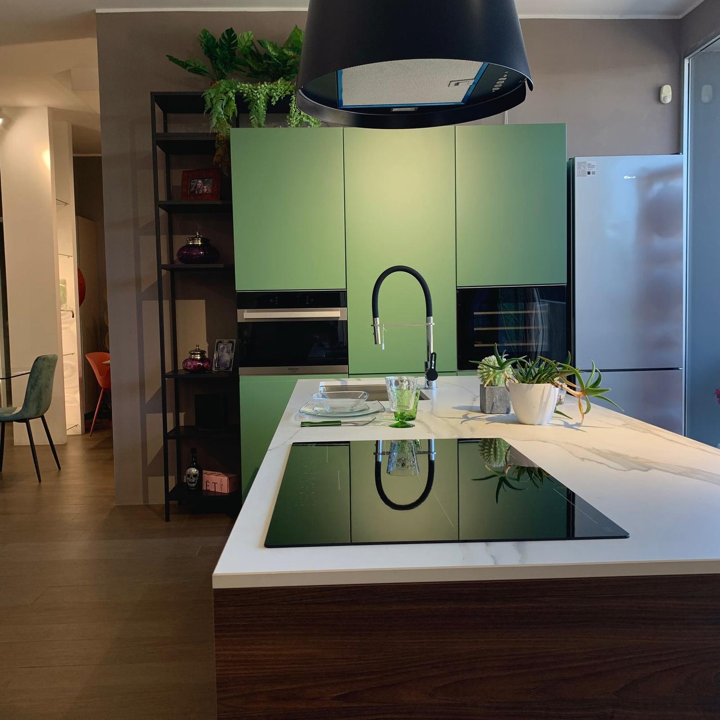 Cucina con isola modello FLO EVO L244+255cm  - AR-TRE